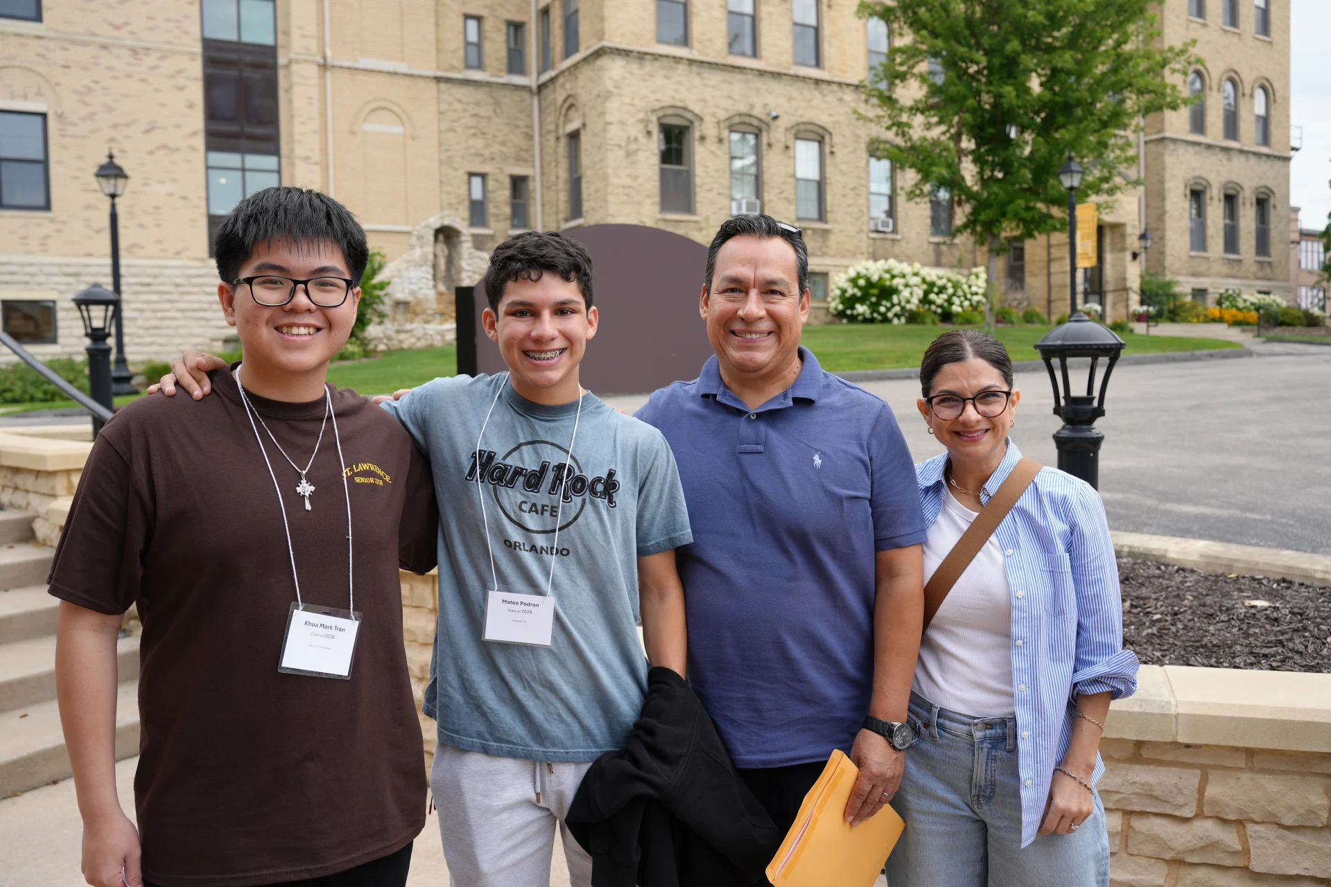 Senior mentorship program at SLS