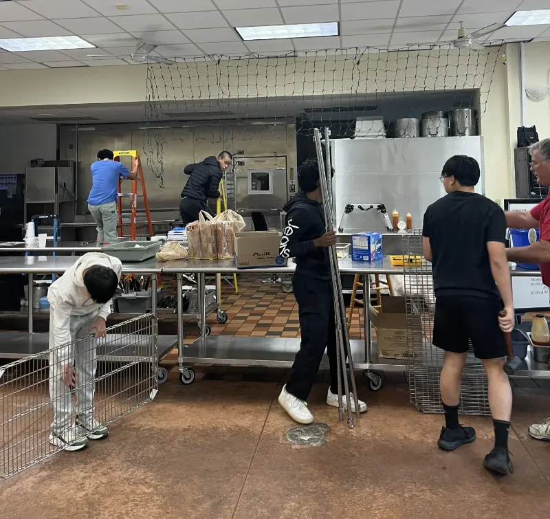 Hanging Christmas lights